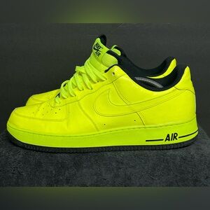 Size 13 - Men’s Nike Air Force 1 Volt/Neon Green 488298-703 RARE